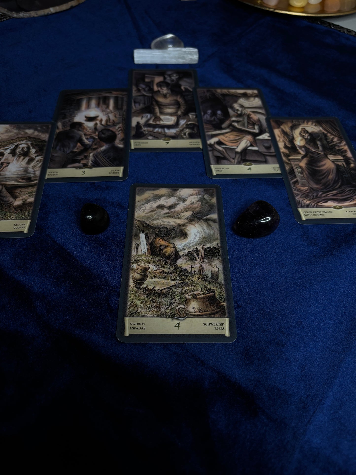 „Flüstern der Ahnen“ Tarot Legung
