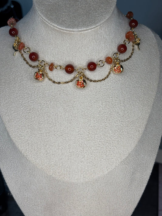 „Persephone“ - Karneol, Edelstahl 18k vergoldet