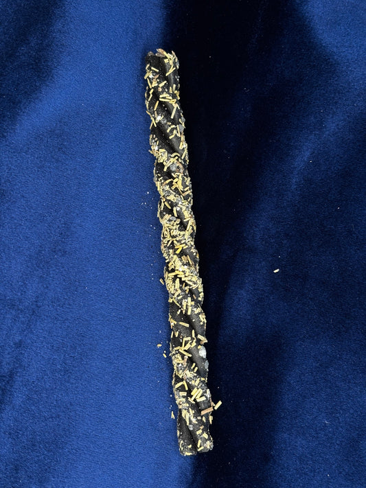 Свеча очищения и защиты.