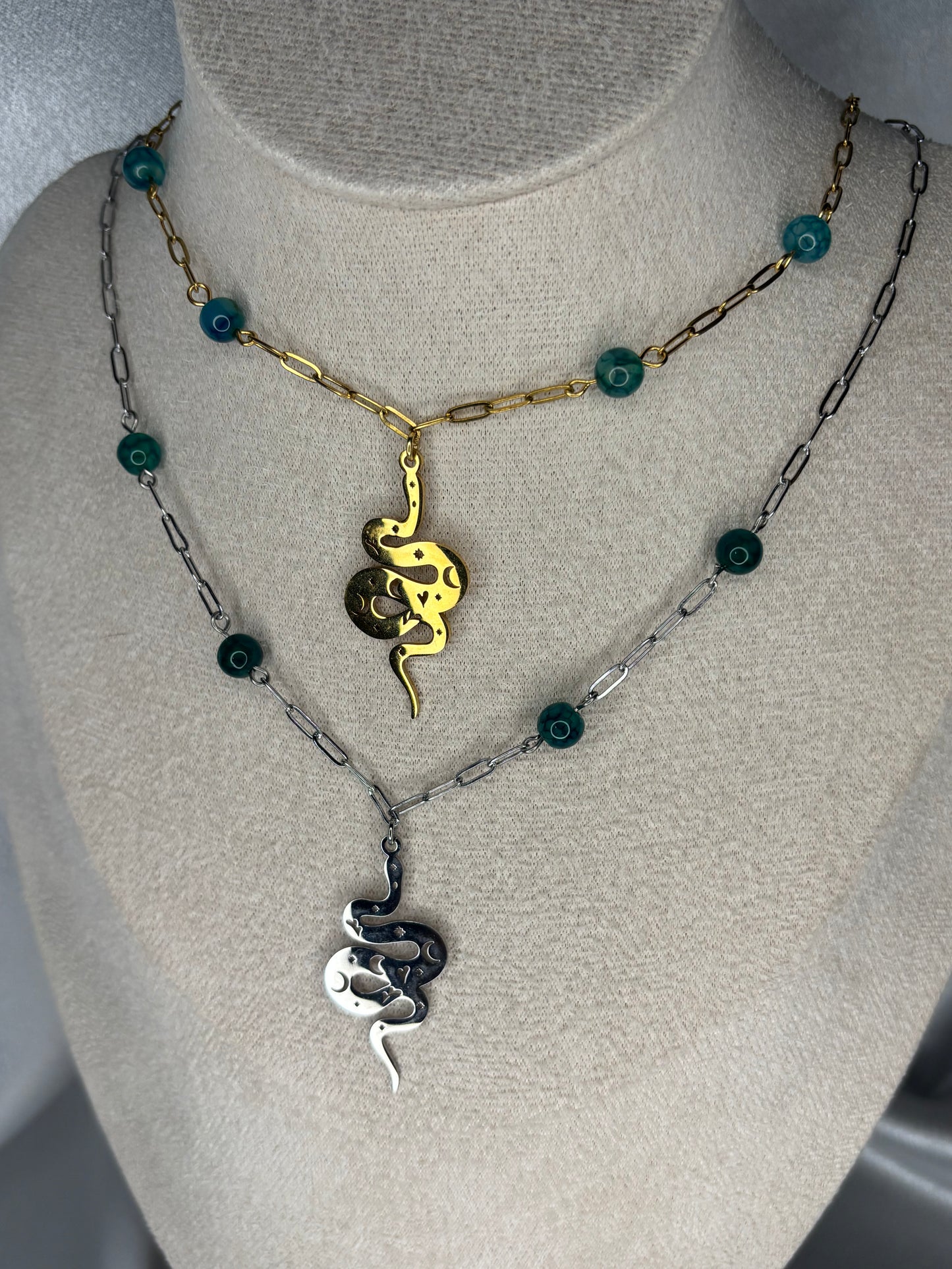 „Medusa’s Kiss“ - Choker