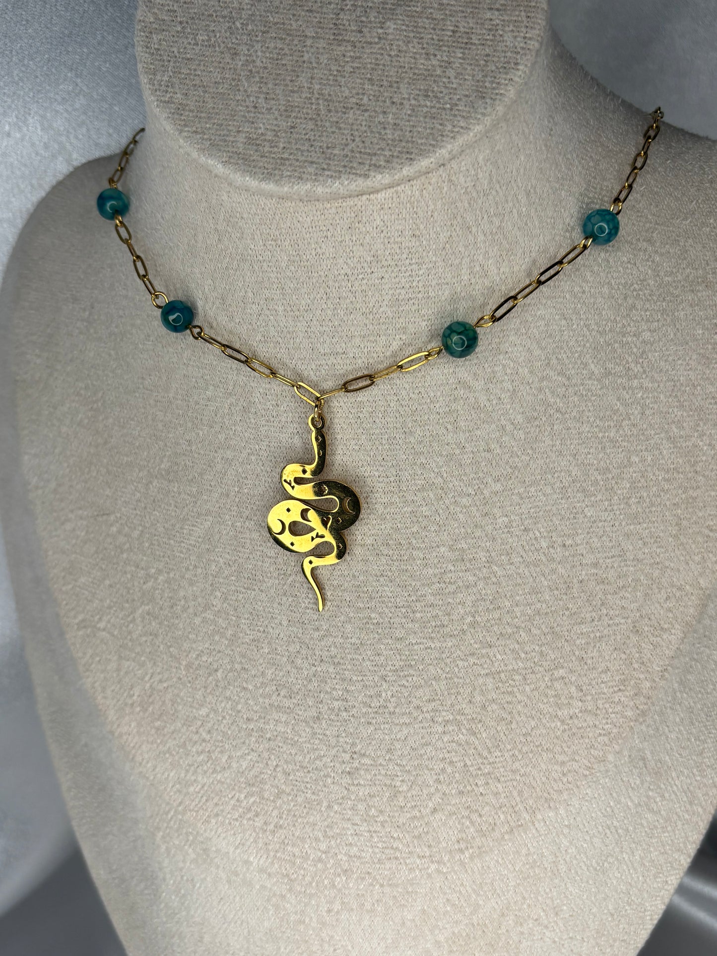 „Medusa’s Kiss“ - Choker